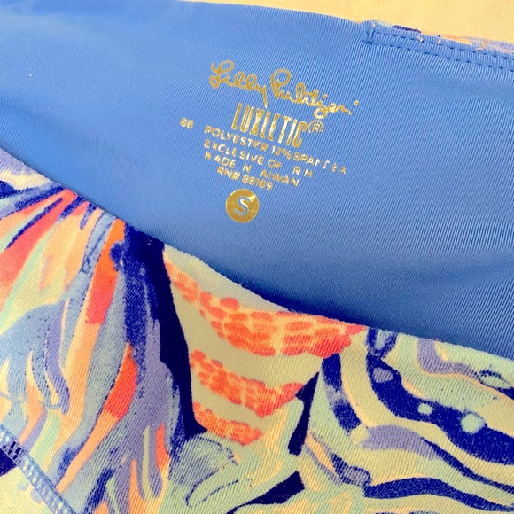 Lilly Pulitzer Blue and Pink Patterned Leggings - Picture 3 of 4